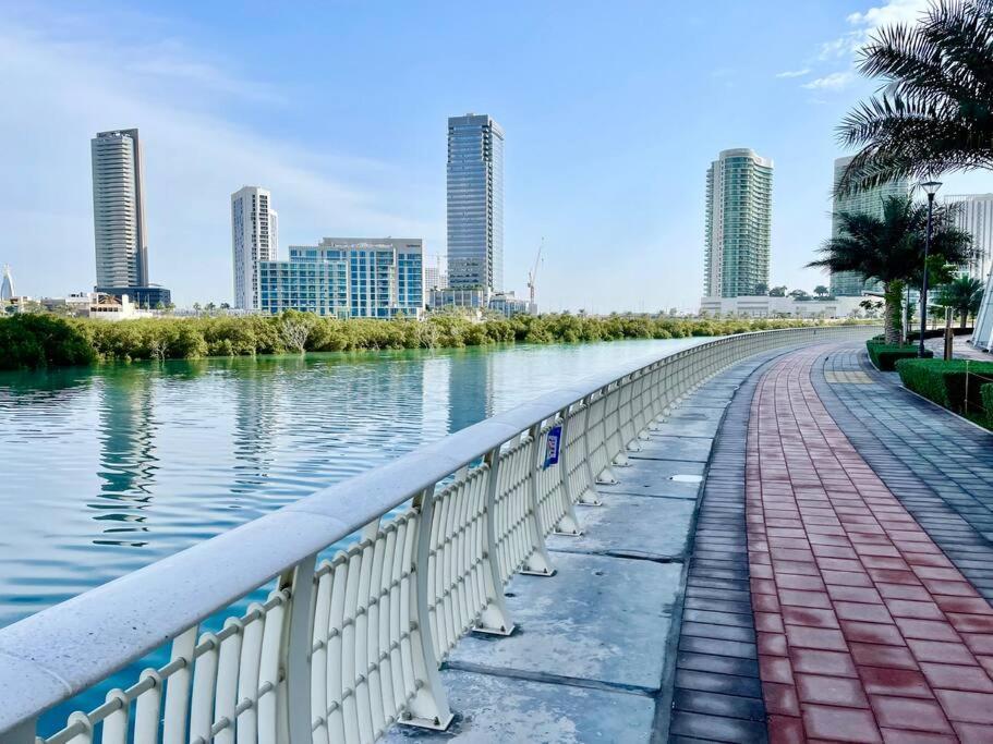Cozy Upgraded Residential Flat With Sea, Mangrove, Pool View - 1203 Not Hotel Abu Dhabi Eksteriør bilde